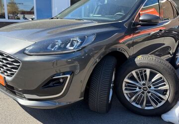 Ford Kuga 152.700 km 17.880 &euro; Düsseldorf 40549